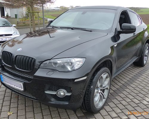 02_bmw_x6_1113_017