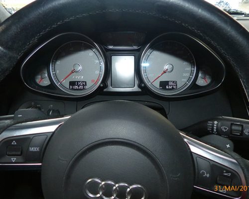 10_audi_r8_kaskoschaden_05-2013_017