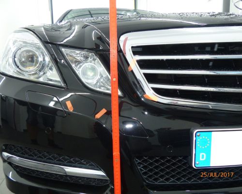 MB E300 schwarz Unfallschaden 07-2017 073
